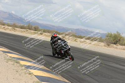media/May-05-2025-Moto Forza (Mon) [[3c1838c5e5]]/2-B Group/Session 2 (Turn 7 Inside)/